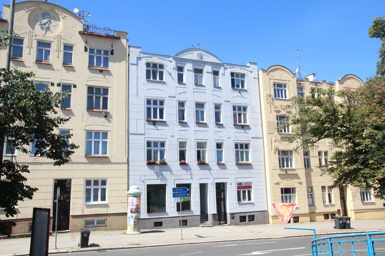 V Centru Mesta Karlovy Vary Exterior foto